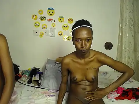 KlaraCandy online show from June 27, 6:25 am