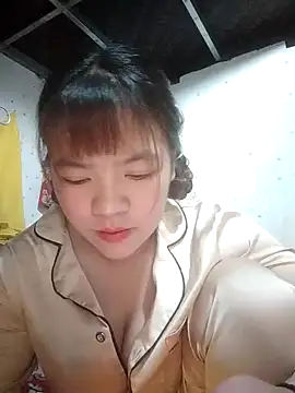 Loleml01 online show from June 18, 4:03 am