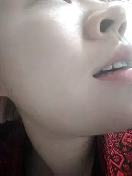 Loleml01 online show from June 30, 5:29 am