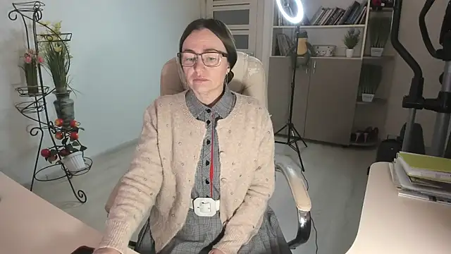 Vika73 online show from February 4, 6:49 am