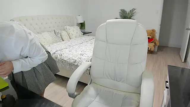 Vika73 online show from February 20, 12:29 pm