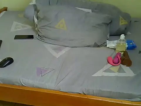 Pearl petite online show from June 1, 6:53 pm