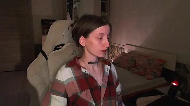 cath alien online show from May 27, 7:33 pm