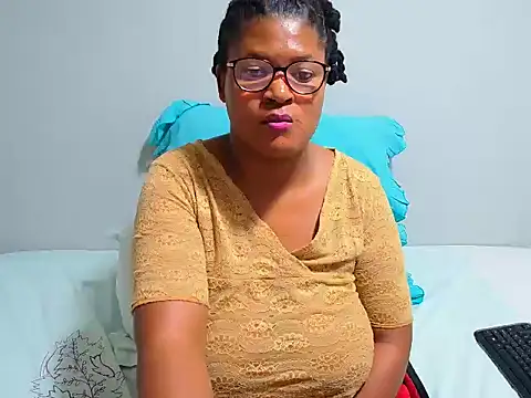 CandyYumsAerolaXX online show from June 24, 9:41 am