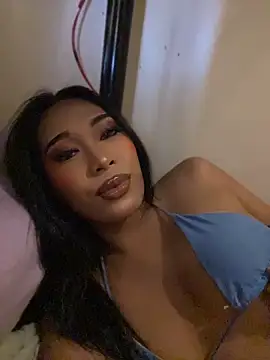 hugecock tamira online show from June 4, 4:55 pm