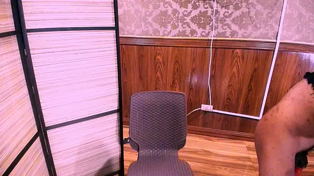 cuntyslut nikki online show from July 11, 8:20 pm