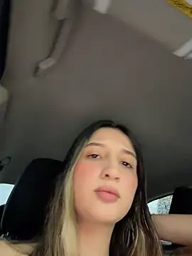 Taylor Miah online show from June 6, 8:59 pm