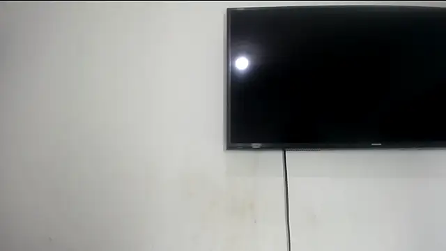 Fox Loves online show from June 30, 11:26 pm