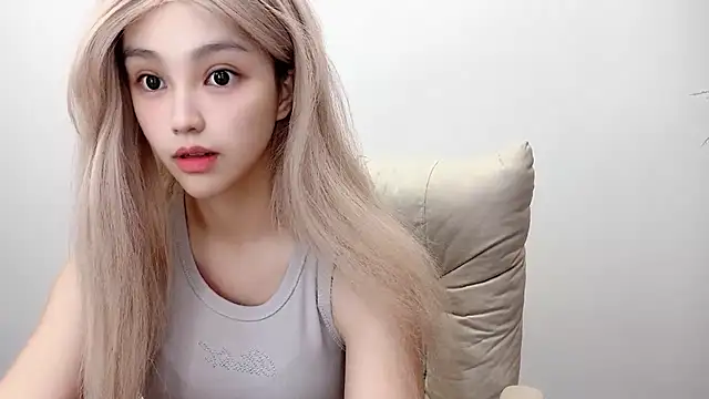 jiangjiang2005 online show from July 16, 6:34 pm