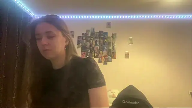 KrystalCarabine online show from June 1, 4:19 pm