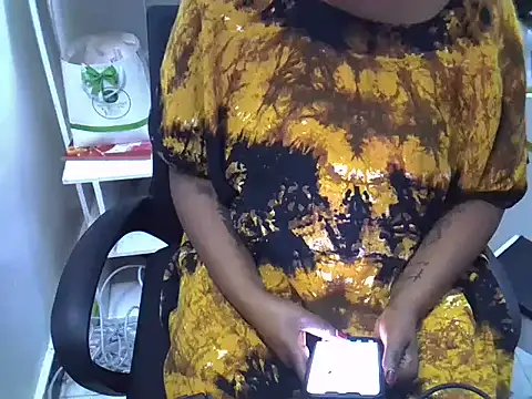 Tooprettygurl online show from July 12, 6:53 pm