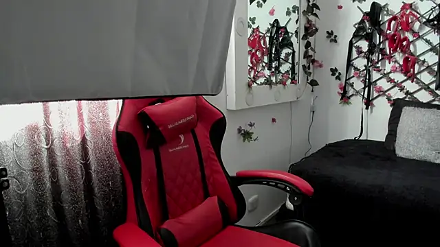 kimmy wold online show from June 20, 1:14 pm
