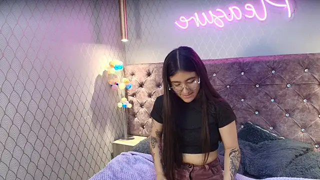 AntonellaRosex online show from June 1, 11:34 am