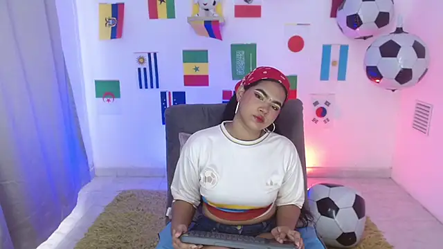 sweet val  online show from June 27, 6:36 pm