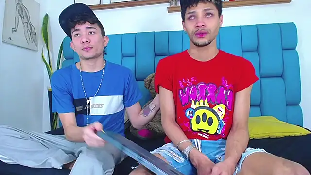 STRANGER BOYS online show from July 13, 11:38 pm