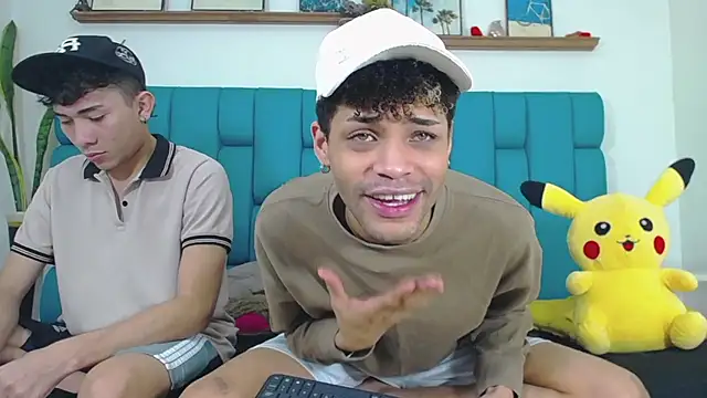 STRANGER BOYS online show from June 20, 11:41 pm