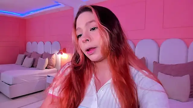 anna whitee online show from June 26, 11:17 pm