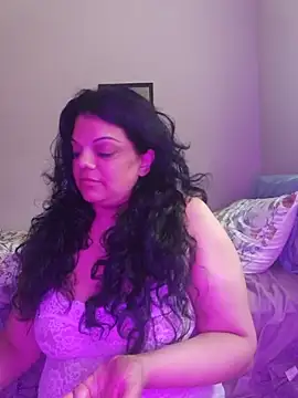 habibiforyou81 online show from June 12, 12:07 am
