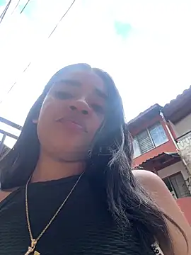 mia  gomex online show from June 22, 2:58 pm