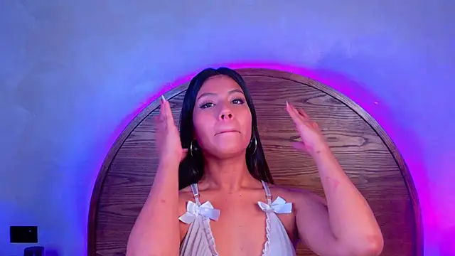jessy fortune online show from June 20, 4:21 pm