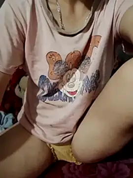 Malin 9k online show from June 28, 3:51 pm
