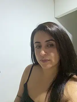 MADAMELUNAXXX online show from June 9, 1:05 am