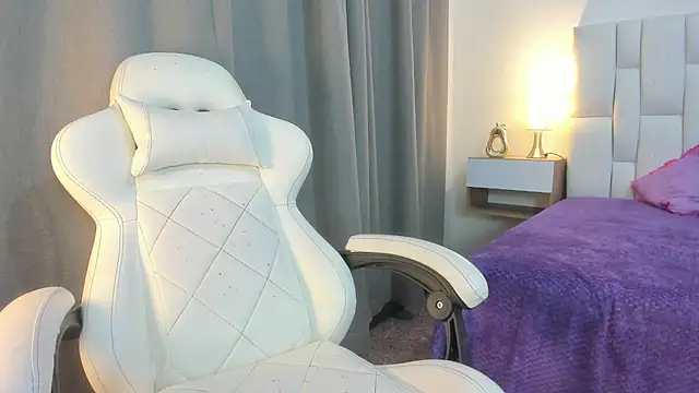 Camila Gonzalez20 online show from July 15, 7:18 pm