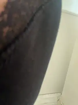 eceefy online show from July 19, 11:56 am