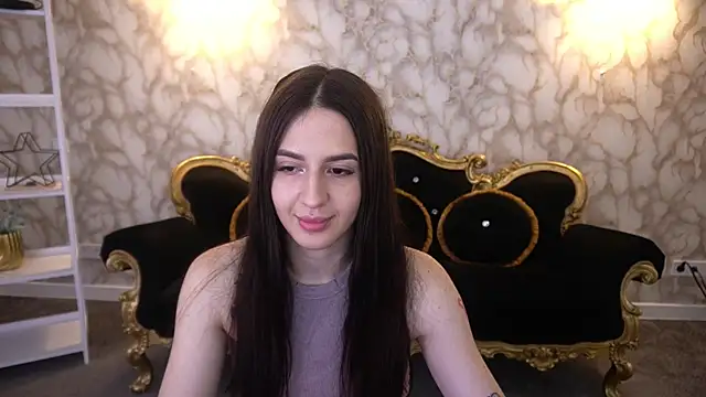 AlesiaDessmond online show from July 17, 5:34 am