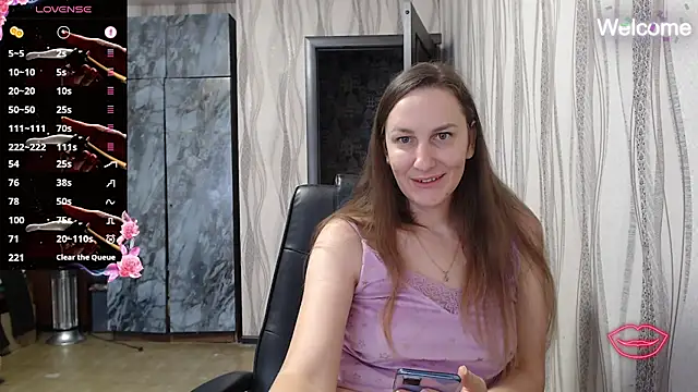 Yevgeshka-Milashka online show from October 29, 7:01 am