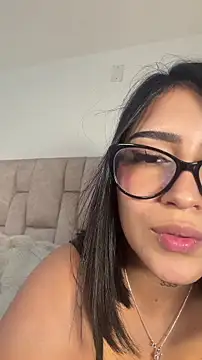 Nicolegh  online show from July 14, 2:05 am