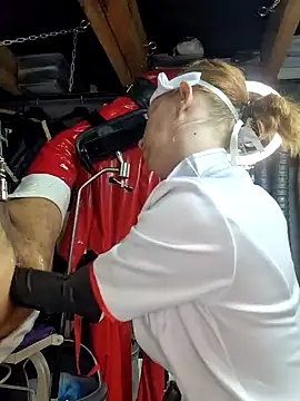 Caromimi18 online show from September 11, 9:20 am