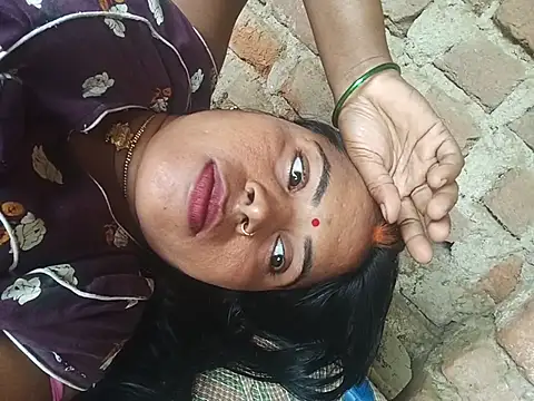 KRITIKA01990 online show from July 20, 8:17 am