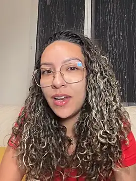 leana bgeee online show from June 15, 10:43 pm