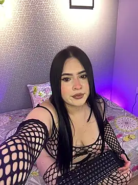 Bloomie 1 online show from July 1, 8:19 pm
