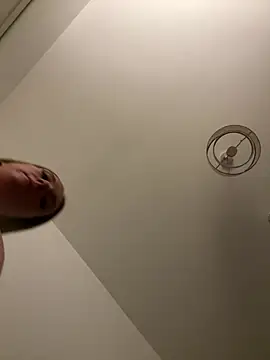 Sofiaswrldxo online show from June 5, 9:21 pm