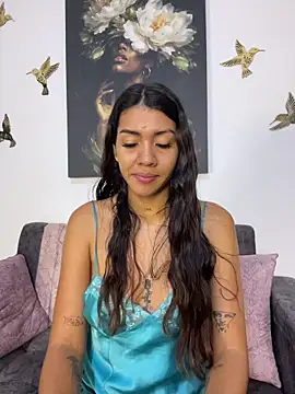 Samantha gyatt online show from June 16, 11:22 am
