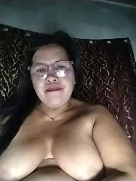 ClassyLady51 online show from July 28, 2:35 pm