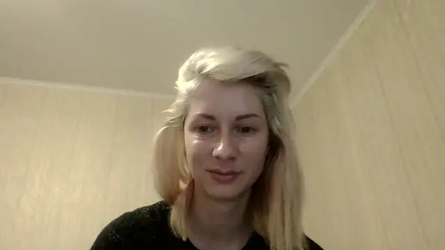 AmberandBlond online show from June 28, 8:32 am