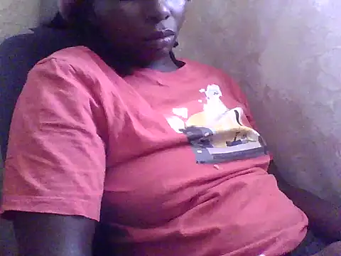 lucyswee online show from July 24, 8:12 am