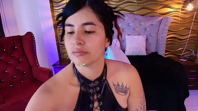  Ninaharpper online show from July 16, 1:15 pm