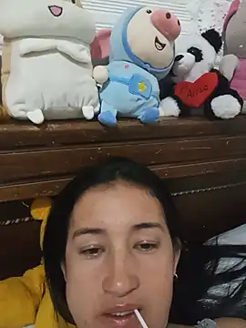 Adriananoir online show from July 7, 1:52 am