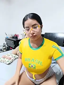 K AriDoll online show from June 12, 9:34 pm