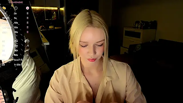 viyy online show from July 29, 8:53 pm