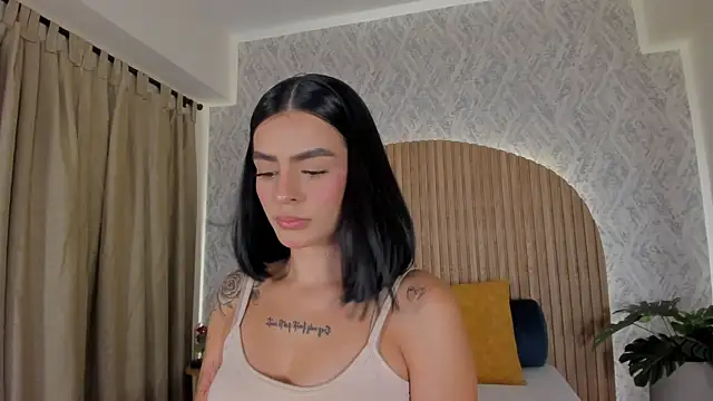 Victoria Blake  online show from July 19, 2:47 am
