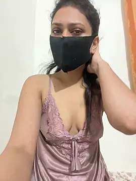 kavyq3791 online show from August 2, 2:14 am
