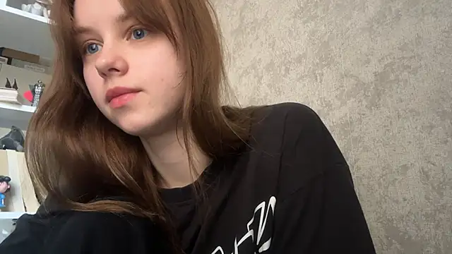 Mollybeans online show from June 17, 3:46 pm