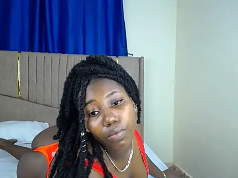 sexxxy hunnie online show from July 15, 8:35 pm
