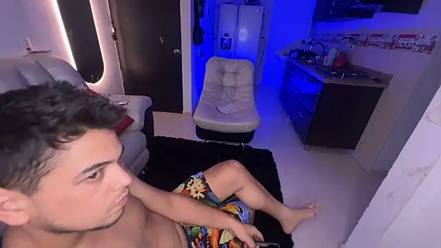 Cat couplee69 online show from July 31, 11:44 am
