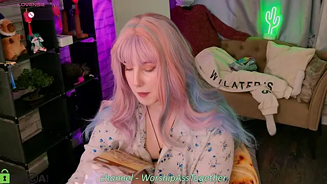 Candy-yeah online show from June 22, 1:32 am